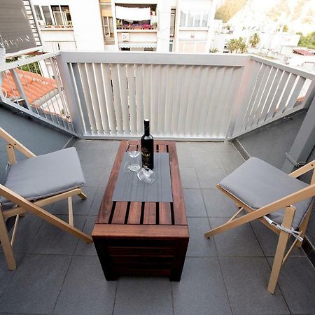 The Roof - Luxury Apartment Omis Exterior photo